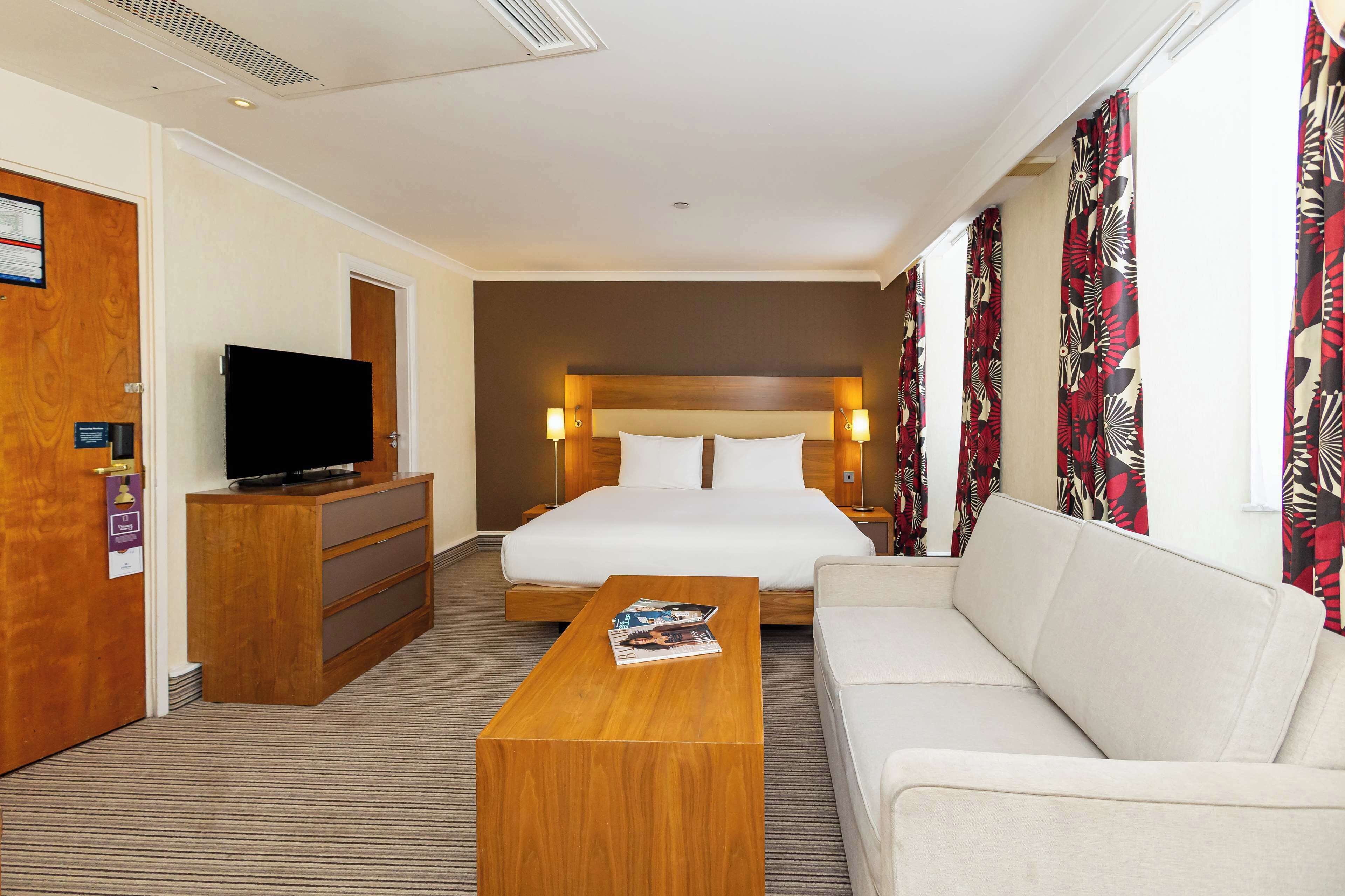 Zimmer, 1 King-Bett und Schlafsofa