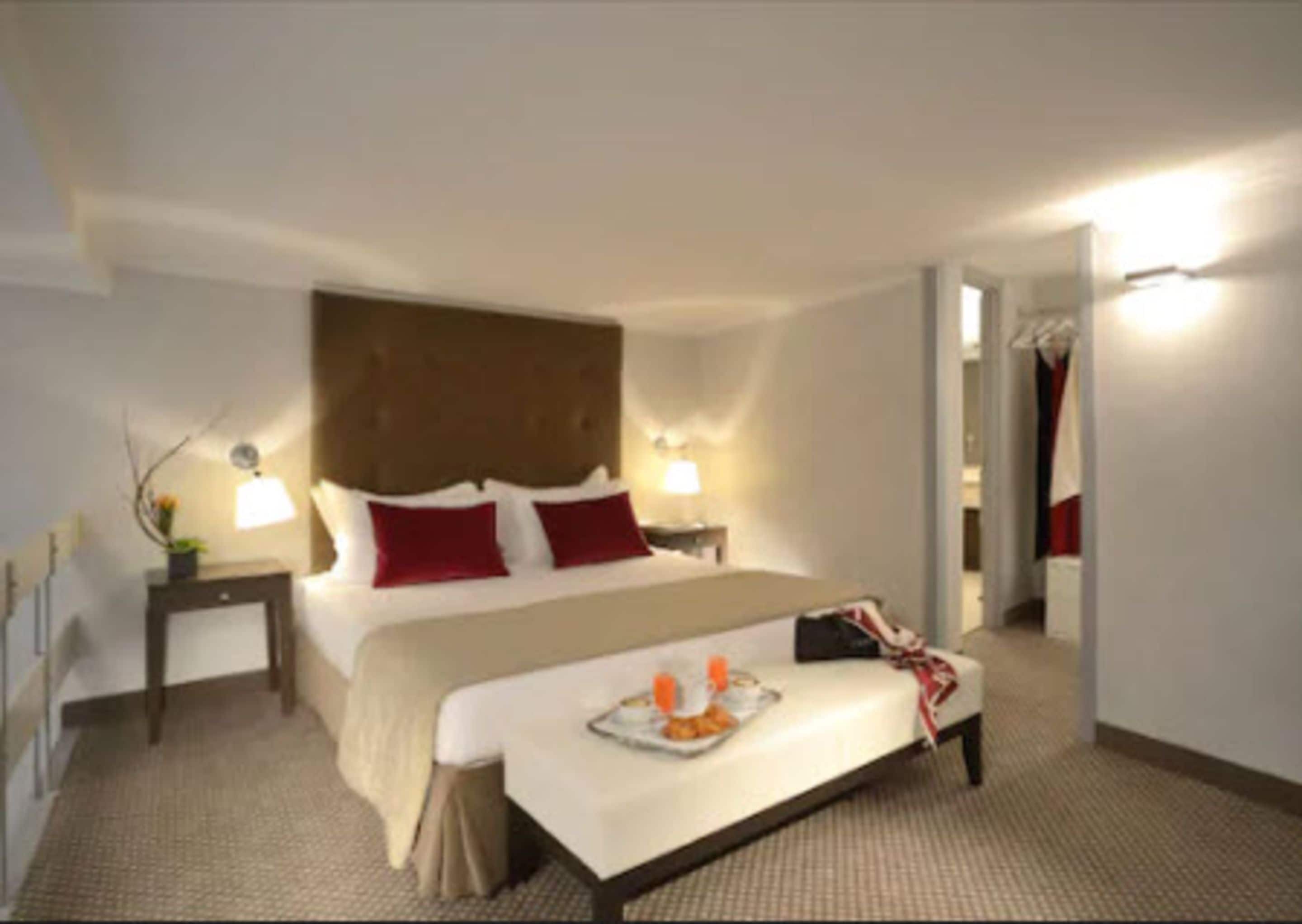 suite colonna bi-level | 1 bedroom, minibar, in-room safe, desk