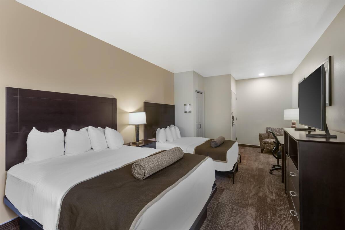 Standard Room, 2 Queen Beds, Non Smoking | Desk, laptop workspace, iron/ironing board, cribs (free)