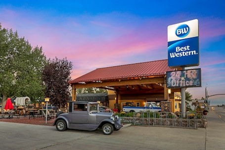 Exterior. Best Western Pioneer