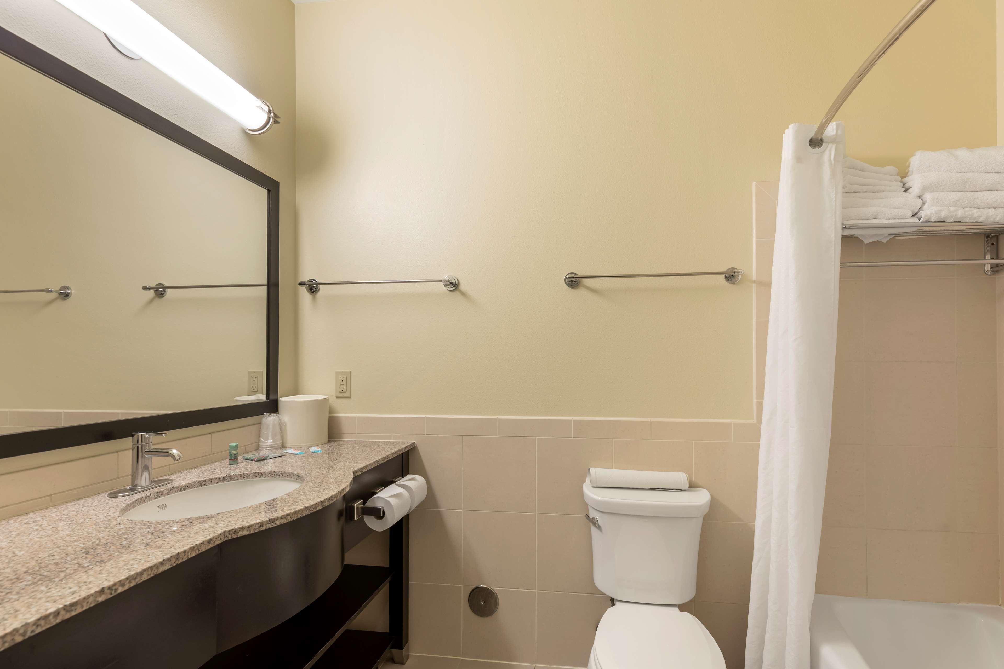 standard room, 2 queen beds, accessible, bathtub | bathroom | free toiletries, hair dryer, towels