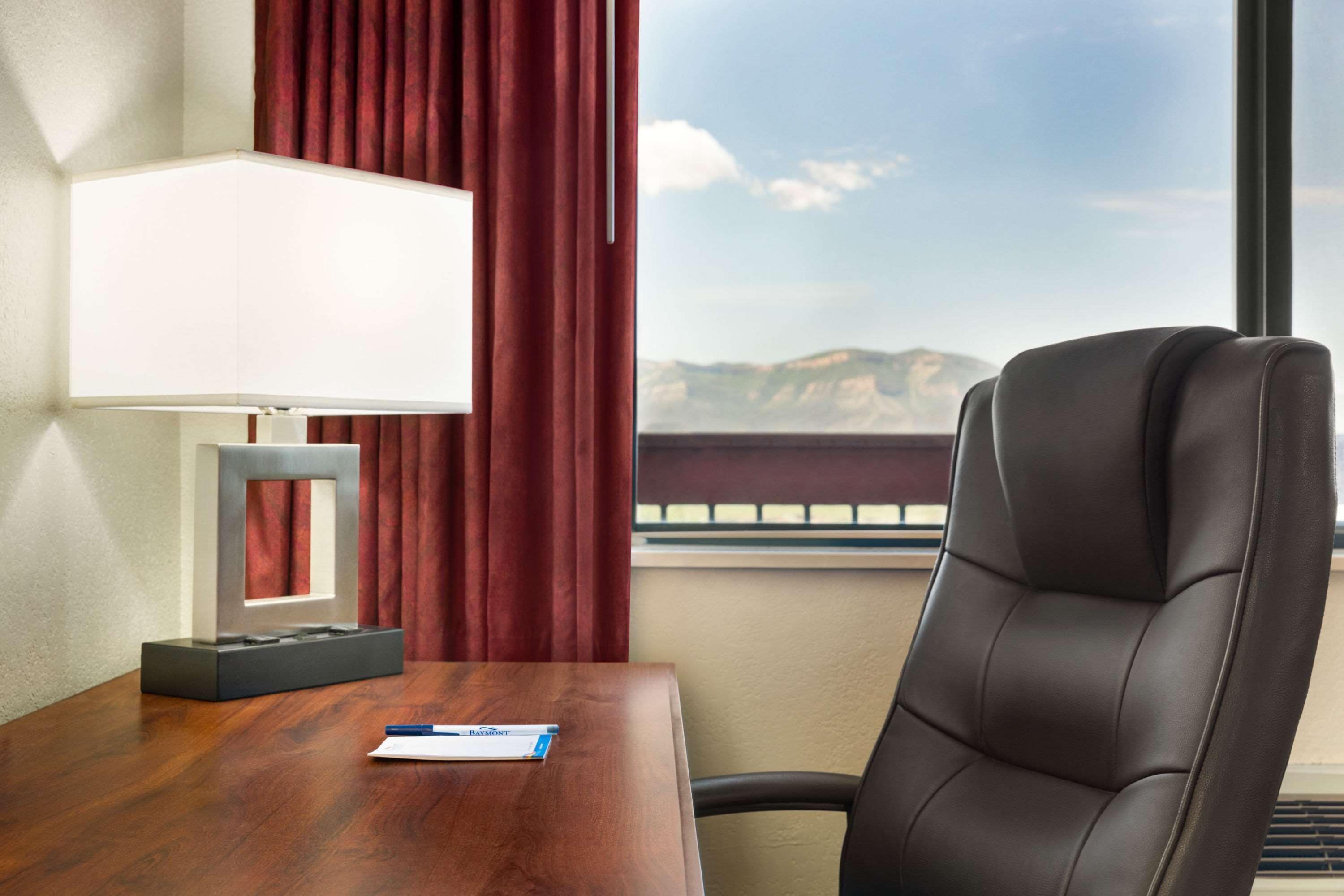 individually decorated, individually furnished, desk, laptop workspace