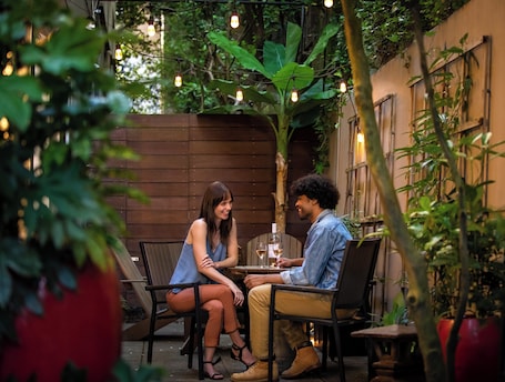 Terrace/patio. Park Lane Suites and Inn