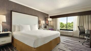 Premium bedding, in-room safe, desk, blackout curtains