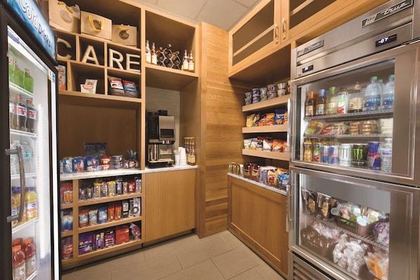 Snack bar