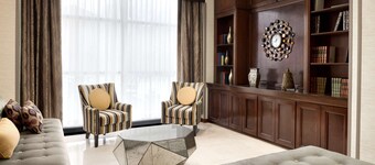 DoubleTree by Hilton Milwaukee - Brookfield