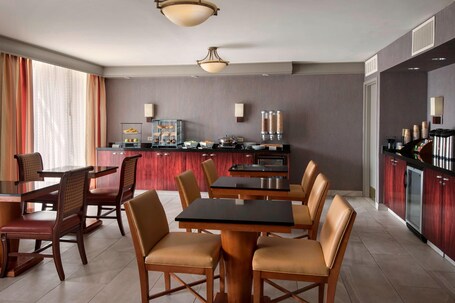 Marriott Park Ridge - Image 50