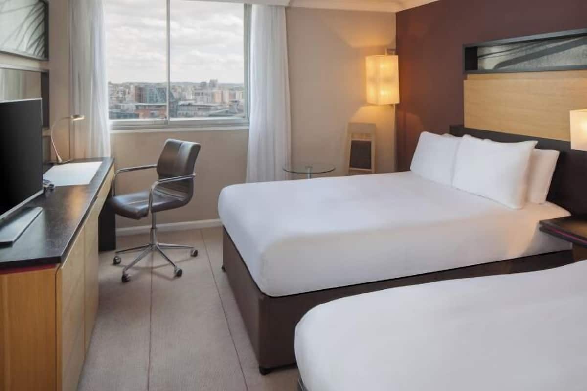 1 bedroom, in-room safe, desk, laptop workspace