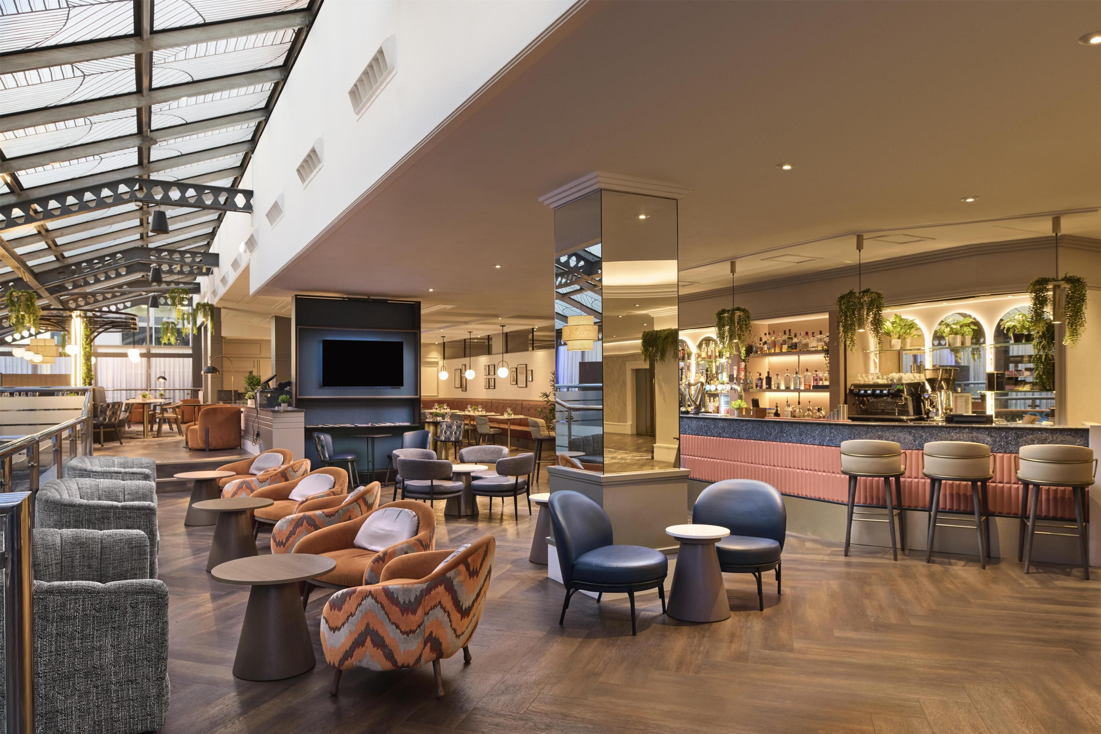 Photo - Hilton Leeds City
