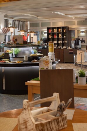 Daily buffet breakfast for a fee - Hilton Leeds City Hotel (Leeds)