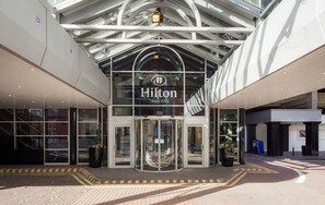Property entrance - Hilton Leeds City Hotel (Leeds)