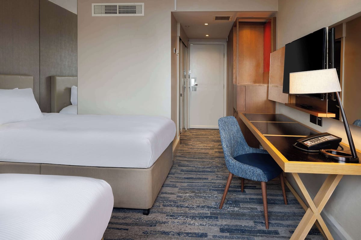 1 bedroom, in-room safe, desk, laptop workspace