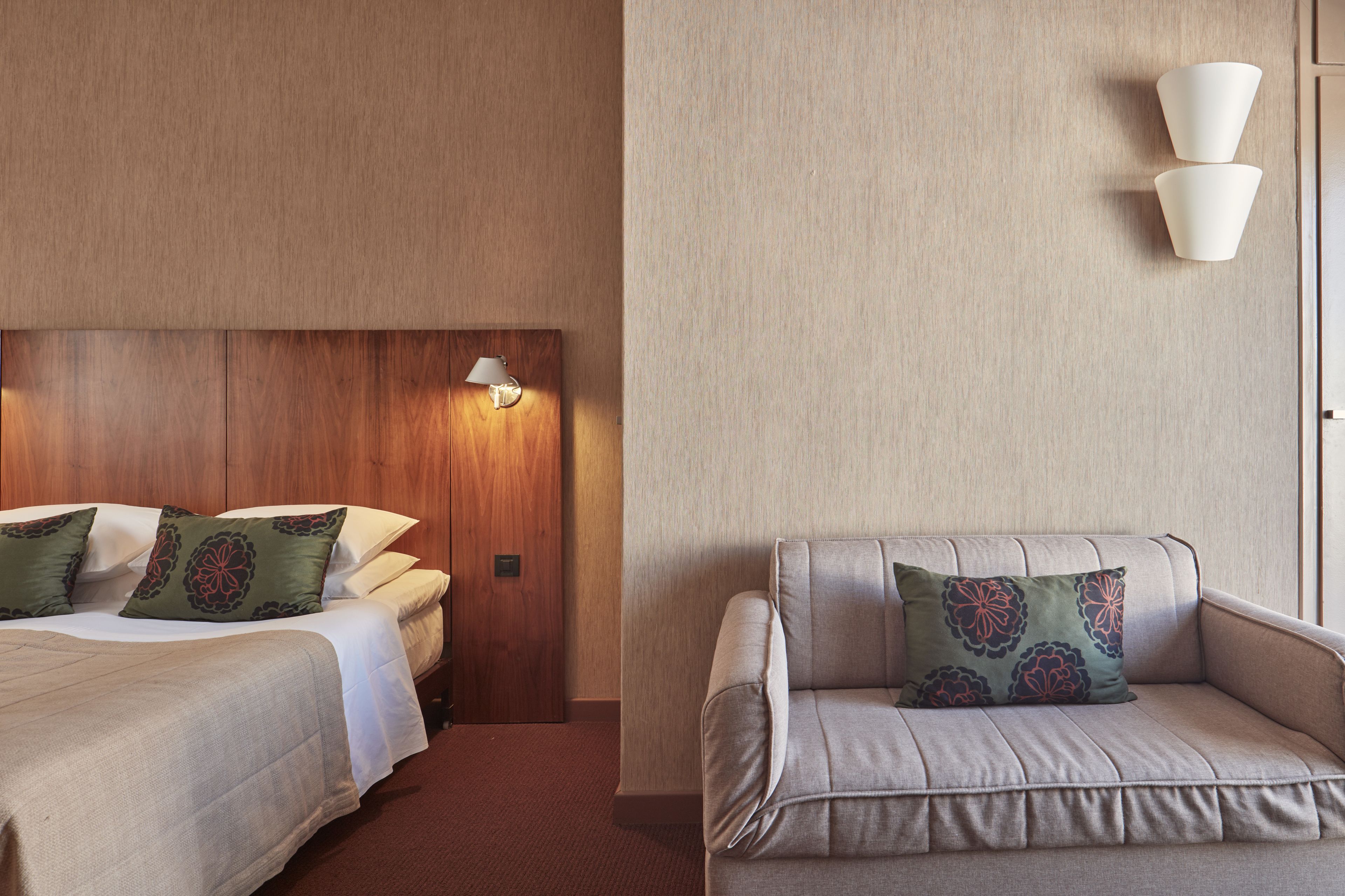 premium bedding, in-room safe, desk, blackout curtains