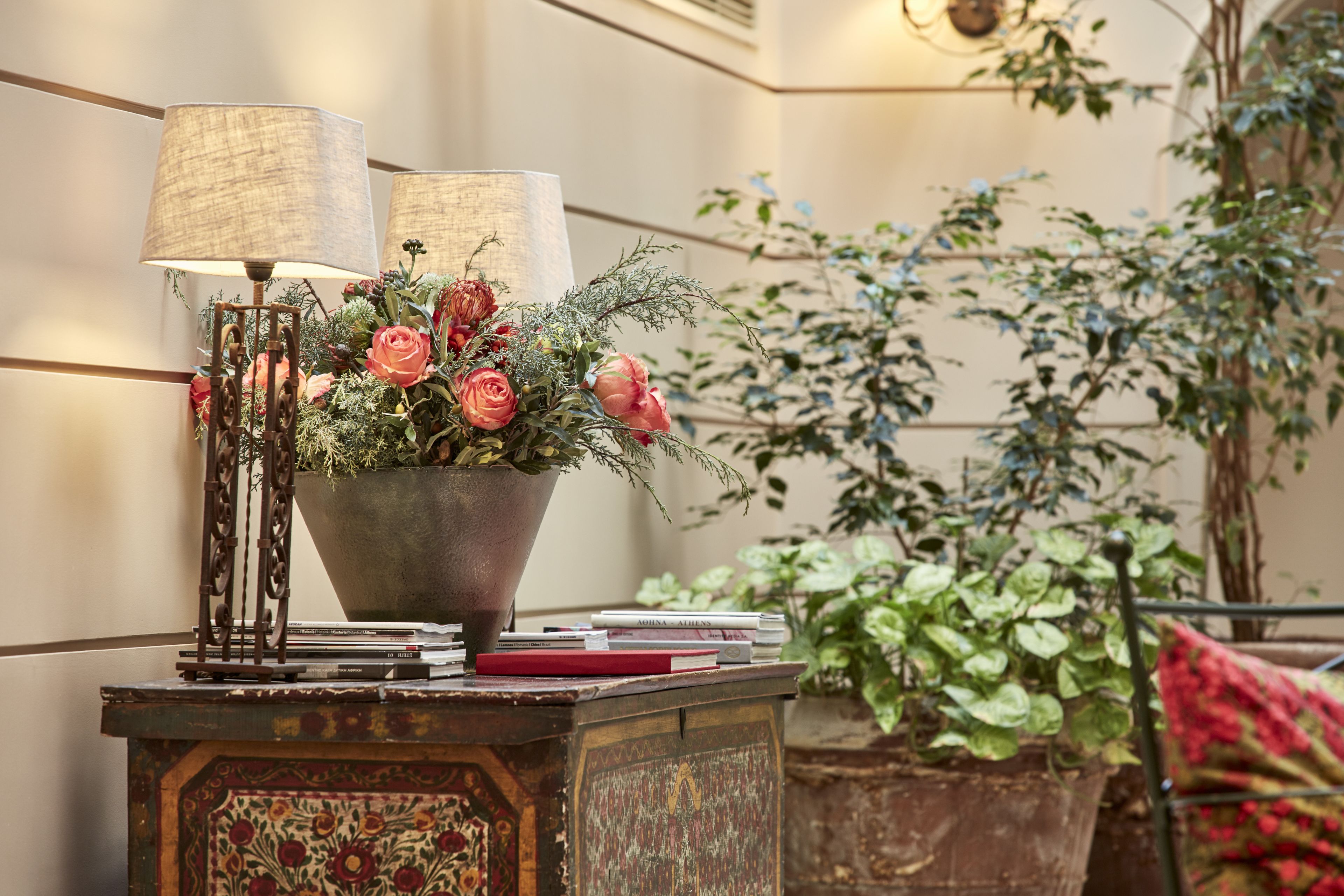 تفاصيل الفندق من الداخل