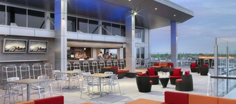 哥伦比亚百老汇希尔顿逸林酒店