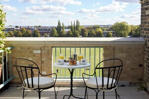 Suite, 1 King Bed, Park View (Terrace) | View from room