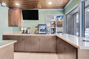 Lobby - Sather Berkeley, SureStay Collection by Best Western (Berkeley)