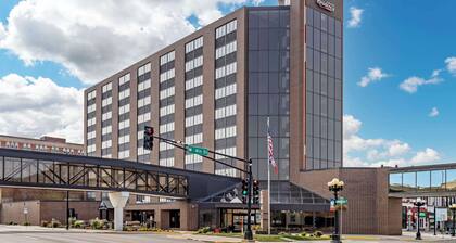 Best Western Plus Executive Residency Waterloo & Cedar Falls
