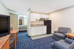 Suite, 2 Double Beds, Non Smoking (2 Double Beds)