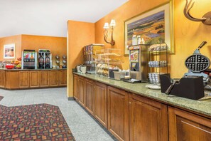 Free daily continental breakfast  - Ramada by Wyndham Kent Seattle Area (Kent)