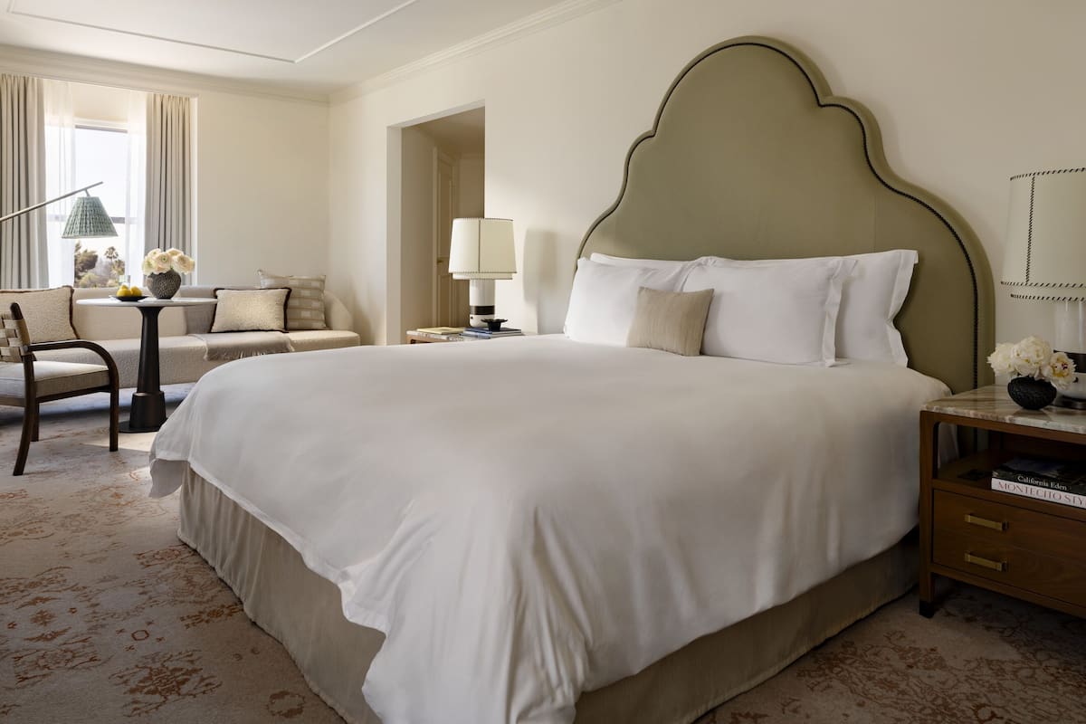 Superior Room, 1 King Bed
