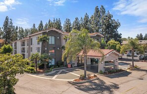 Exterior - La Quinta Inn by Wyndham Stockton (Stockton)