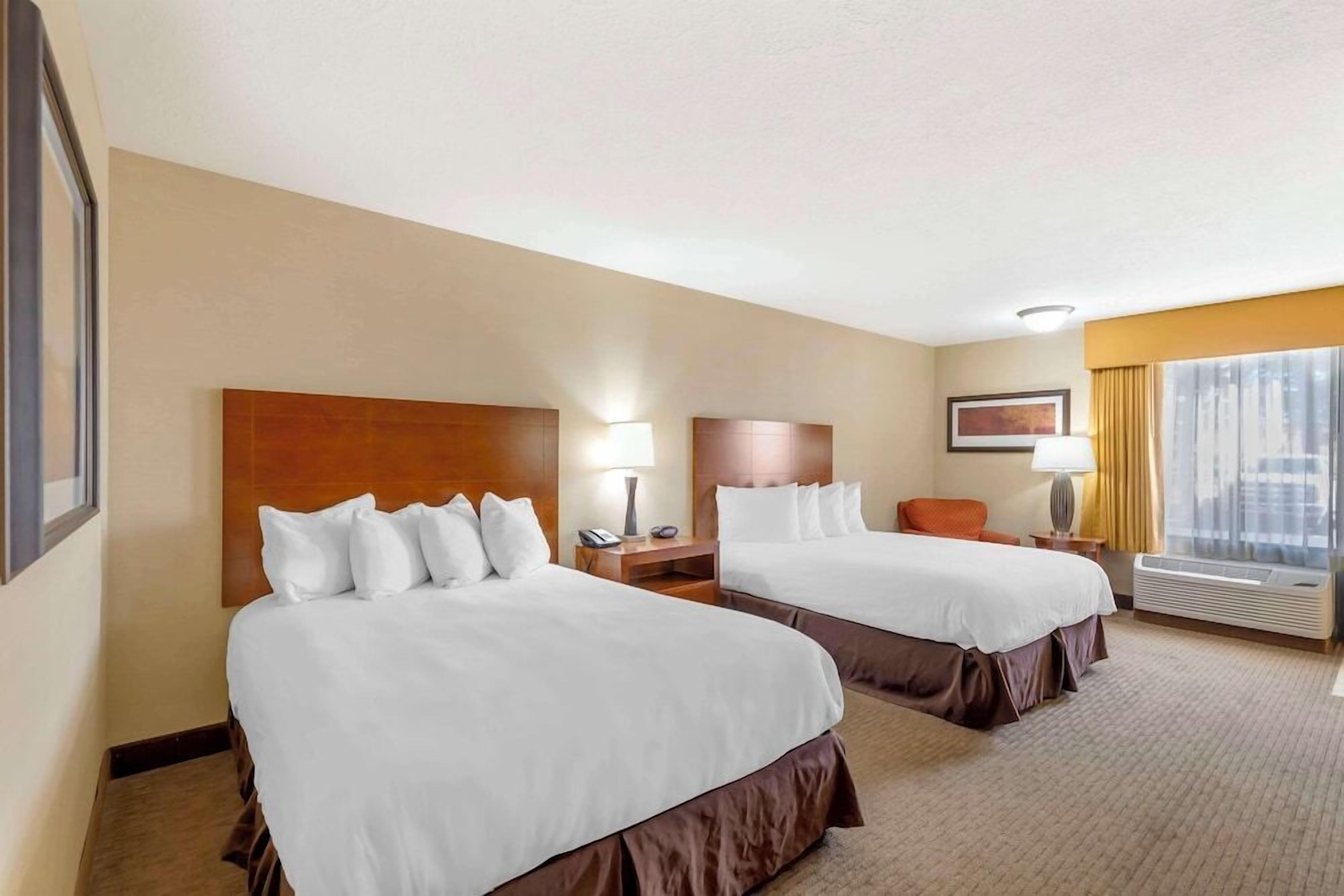 Pillowtop beds, desk, laptop workspace, iron/ironing board