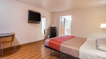 Blackout drapes, free WiFi, bed sheets, alarm clocks