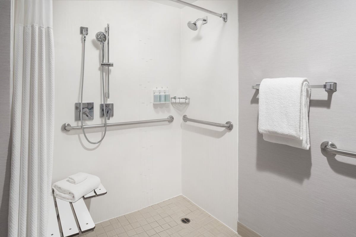 Free toiletries, hair dryer, towels