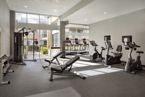 Fitness facility - Courtyard by Marriott San Mateo Foster City (Foster City)