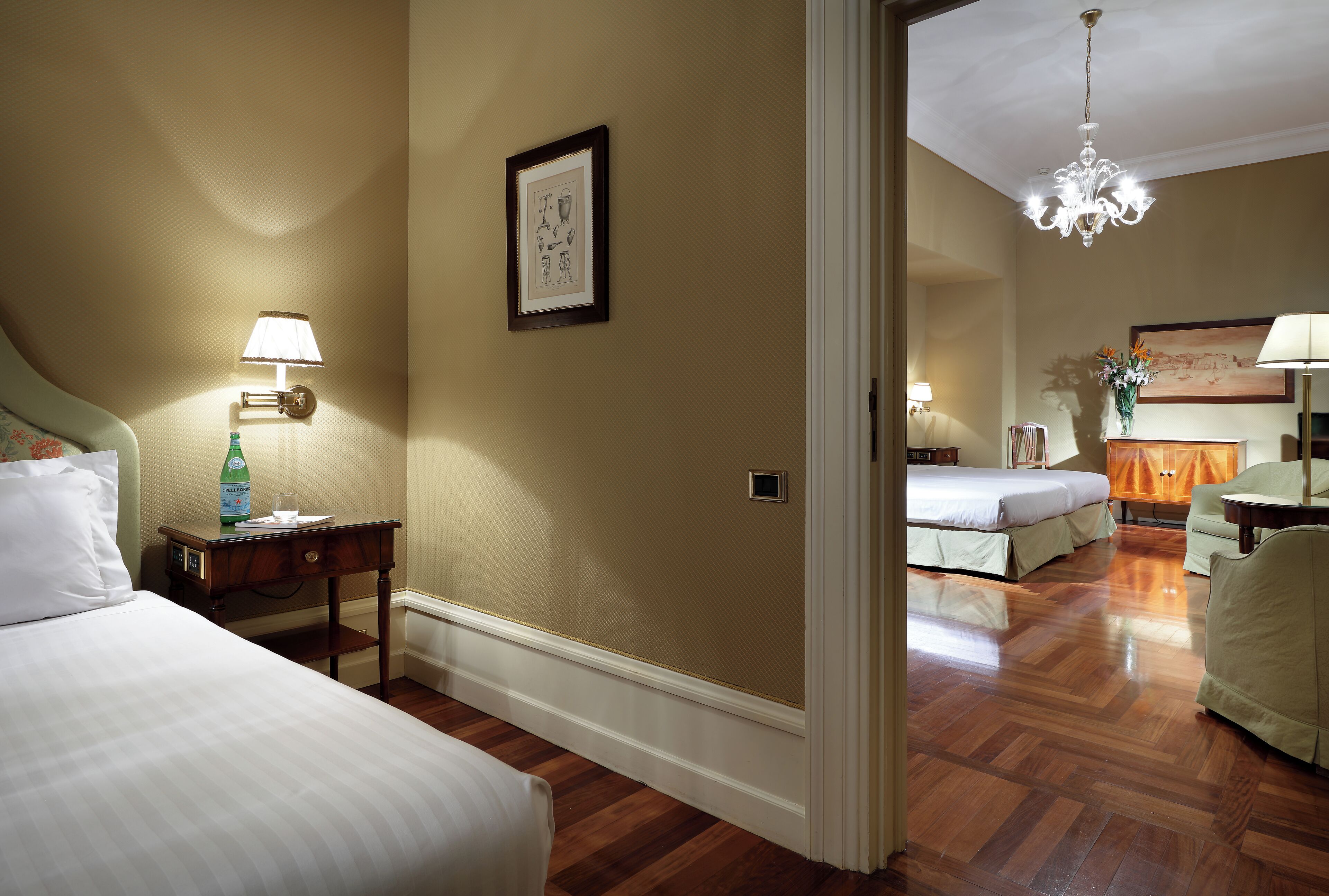 Superior-Doppelzimmer, 2 Schlafzimmer, Verbindungszimmer | Hochwertige Bettwaren, Daunenbettdecken, Minibar, Zimmersafe