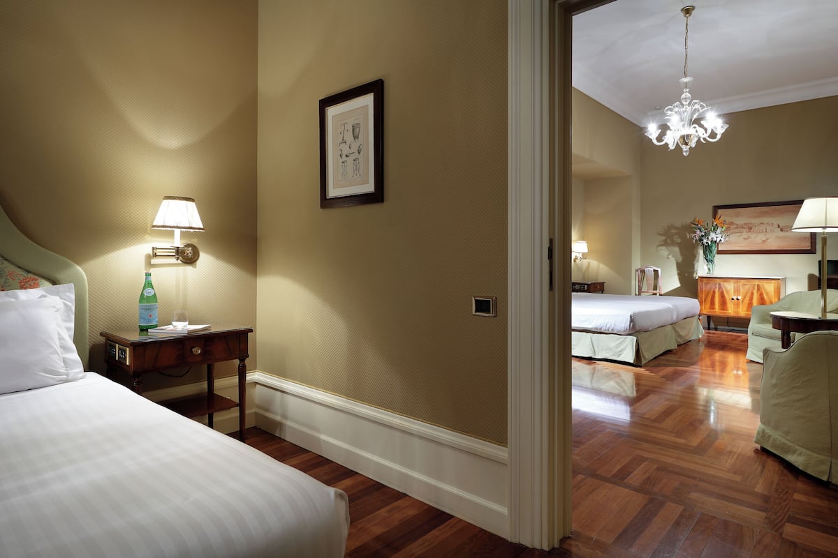 Superior Double Room, 2 Bedrooms, Connecting Rooms | 1 bedroom, premium bedding, down duvets, minibar