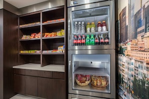 Property amenity - La Quinta Inn by Wyndham Everett (Everett)