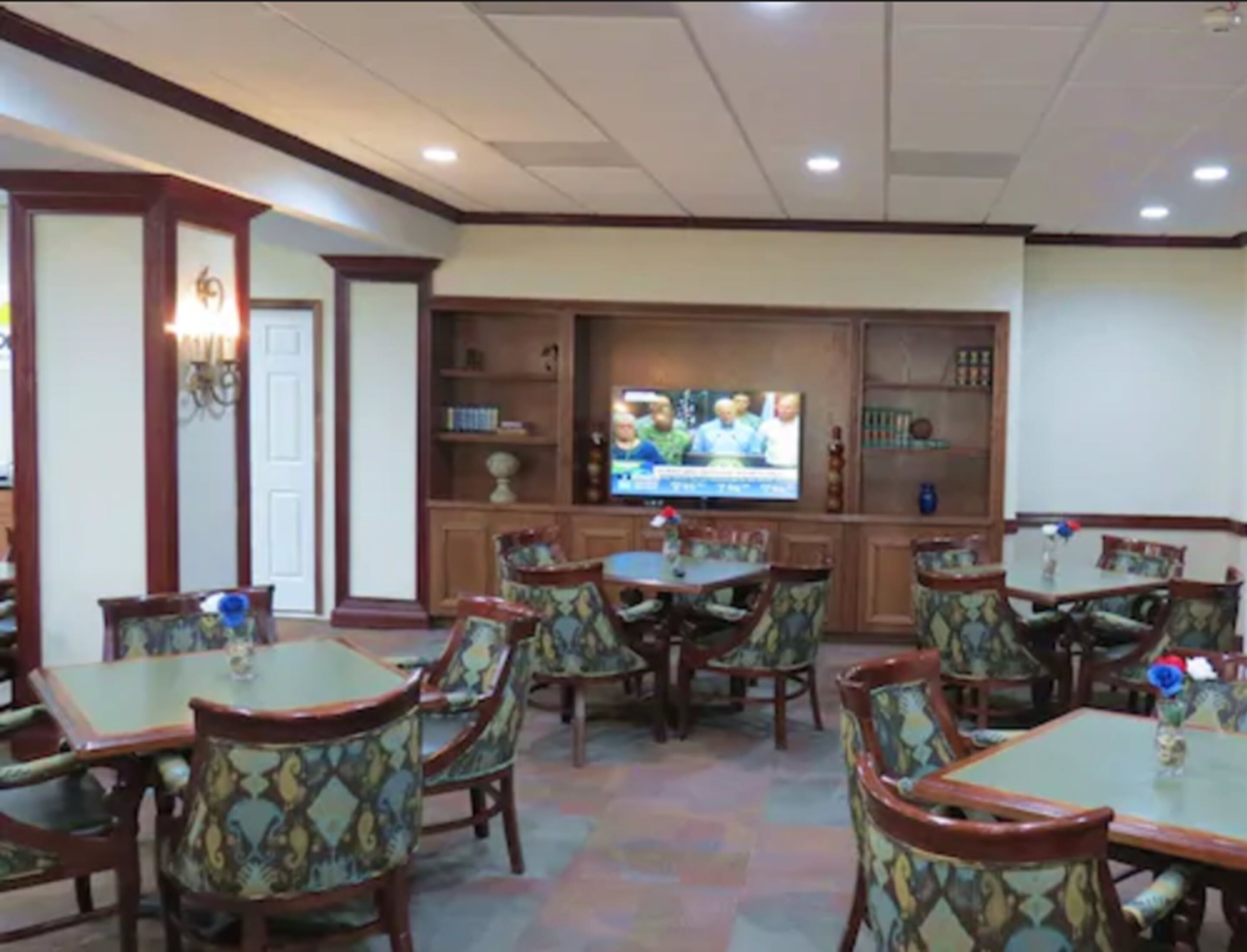 Free daily on-the-go breakfast