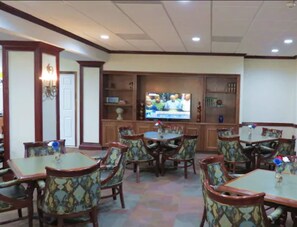 Bao gồm bữa sáng mang đi hàng ngày 