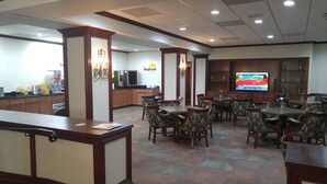 Free daily on-the-go breakfast - Days Inn by Wyndham Montgomery Near AUM (Montgomery)