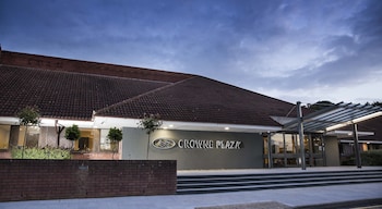 Crowne Plaza Basingstoke by IHG