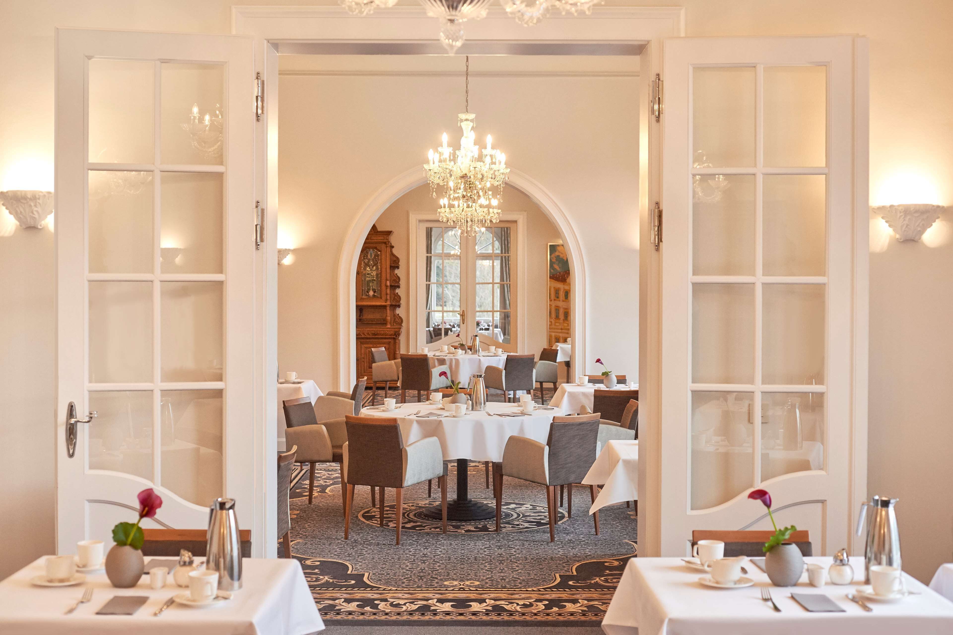 breakfast, lunch, dinner served; local cuisine, garden views