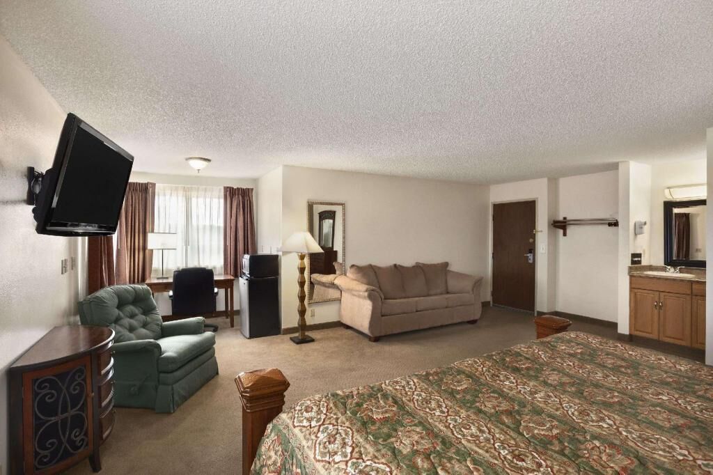 Living area | TV