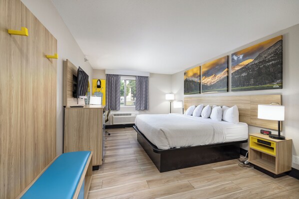 Standard Room, 1 King Bed | Desk, iron/ironing board, free cots/infant beds, travel cot