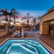 La Quinta Inn & Suites by Wyndham Carlsbad - Legoland Area