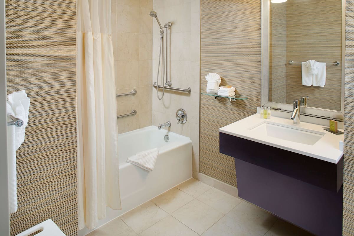 premium bedding, pillow-top beds, in-room safe, desk