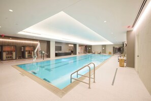 Piscine couverte