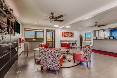 Econo Lodge Inn & Suites Enid South