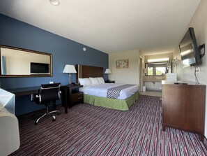 1 bedroom, blackout drapes, free WiFi, bed sheets