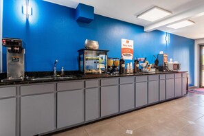 Free daily continental breakfast