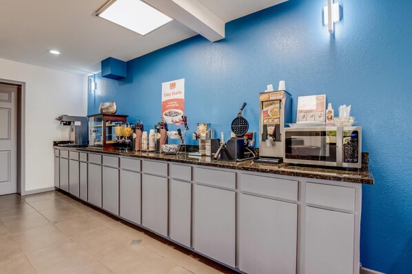 Free daily continental breakfast