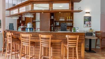 Bar (en la propiedad)