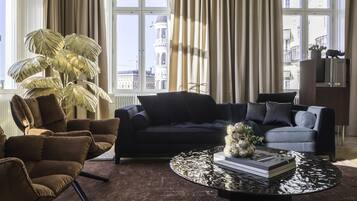 SÀngtillbehör av högsta kvalitet, duntÀcken och minibar