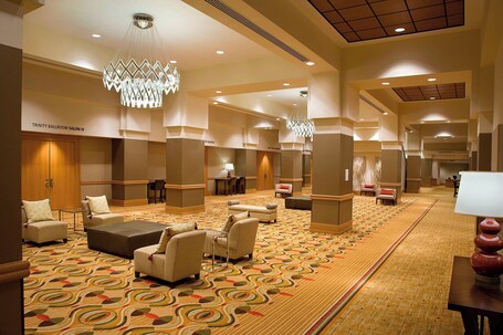 Marriott Downtown at CF Toronto Eaton Centre - Image 40